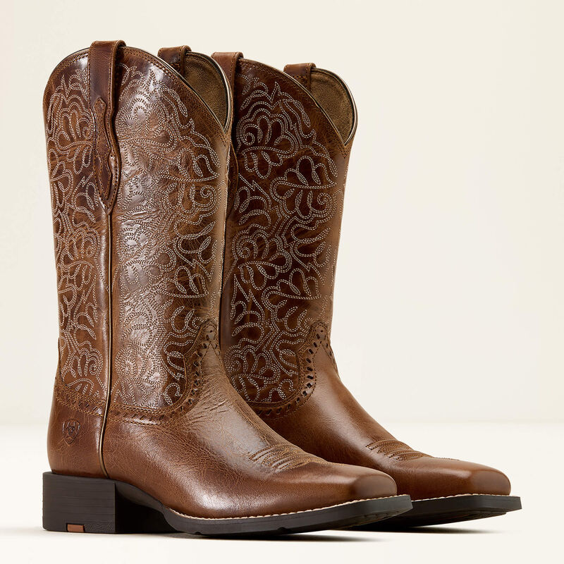 Ariat Round up Remuda wide square toe Western boot for ladies